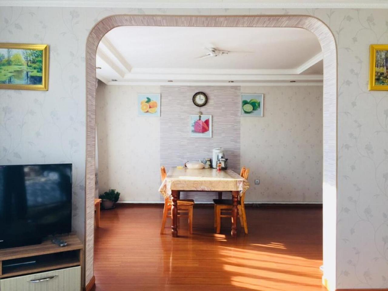 Bulbul Jamak Travel Hostel Olgii Bagian luar foto