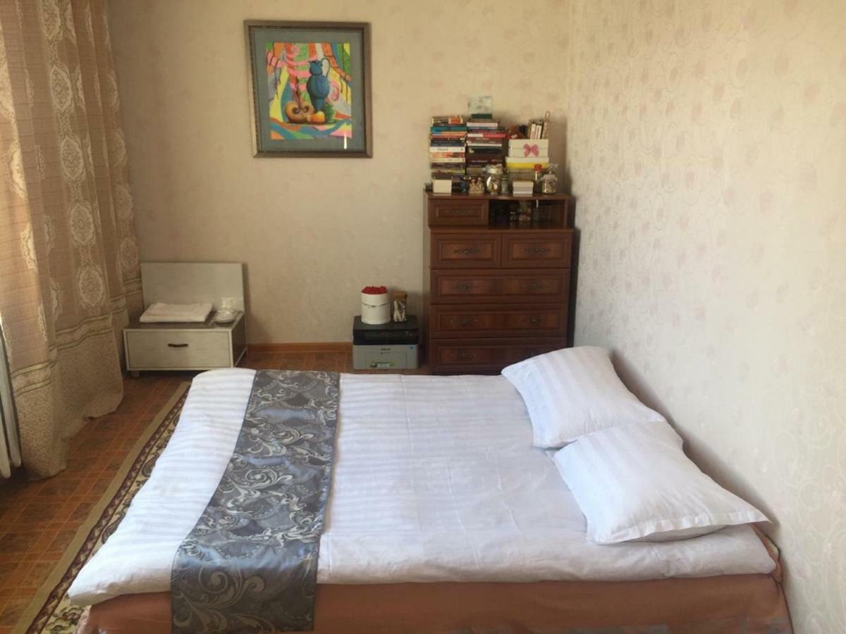 Bulbul Jamak Travel Hostel Olgii Bagian luar foto